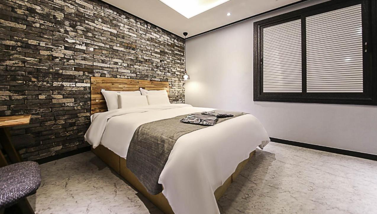 Hotel Parfe Cheonan Exterior foto